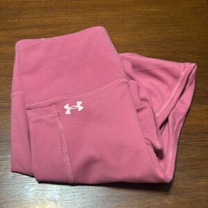 UNDER-ARMOR LEGGINGS